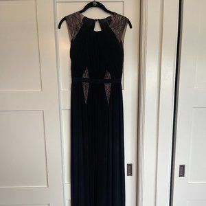 BCBGMAXAZRIA Lace Gown in Black